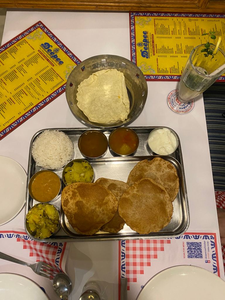 Džaipur restorāns Deepee Restaurant